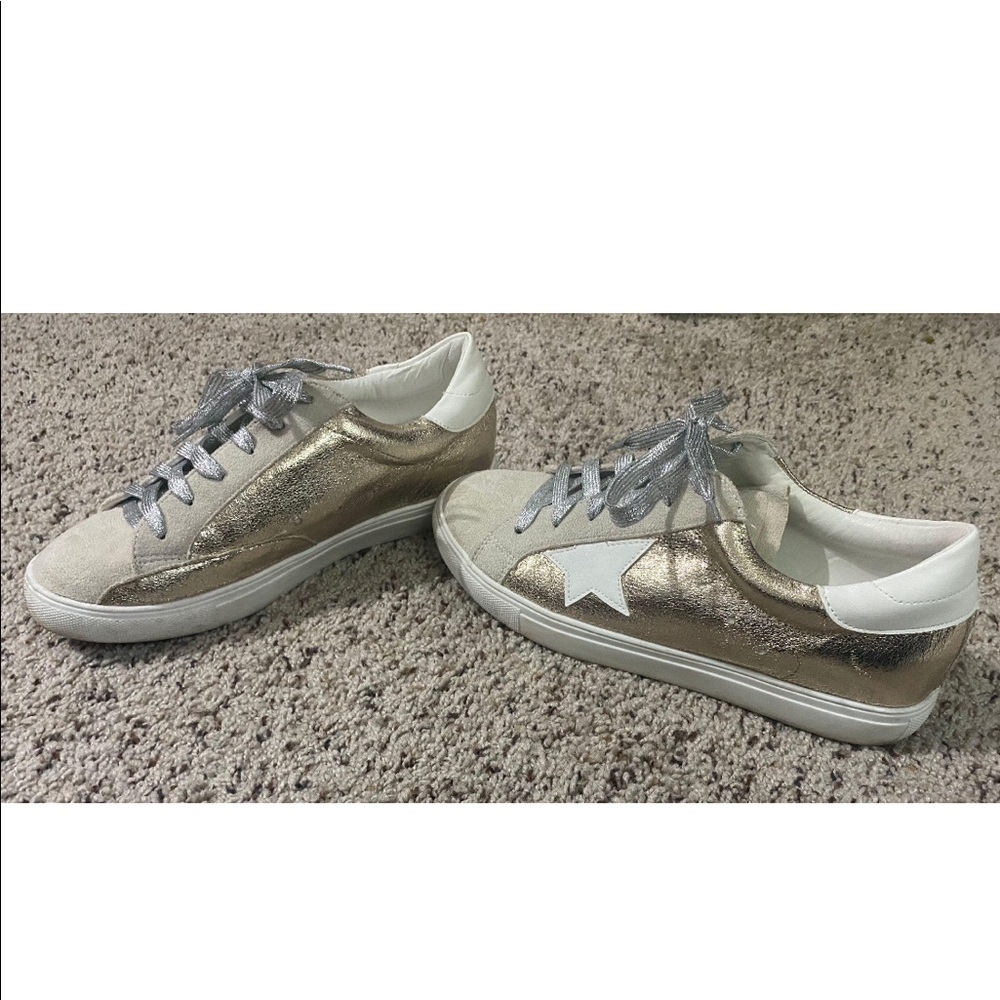 Natural Breeze Sneakers
